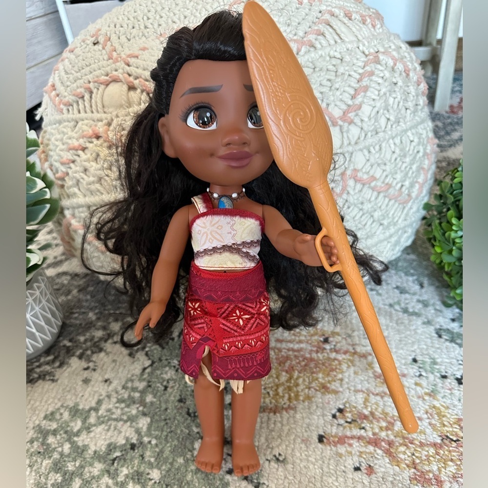 Disney 14” Moana Singing Doll With Paddle Disney Princess Moana